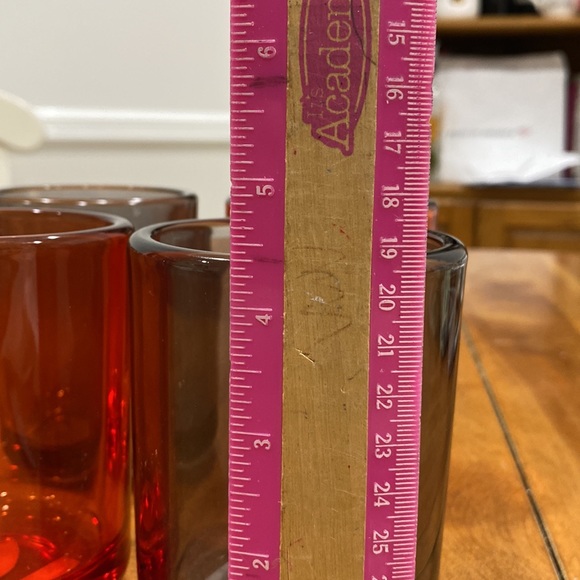 NWT.  Set of 4, large, votive candle holders. - Picture 7 of 8